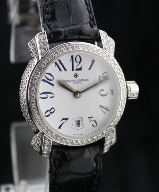 (image for) A Vacheron Constantin Lady 18K Gold Diamond Watch